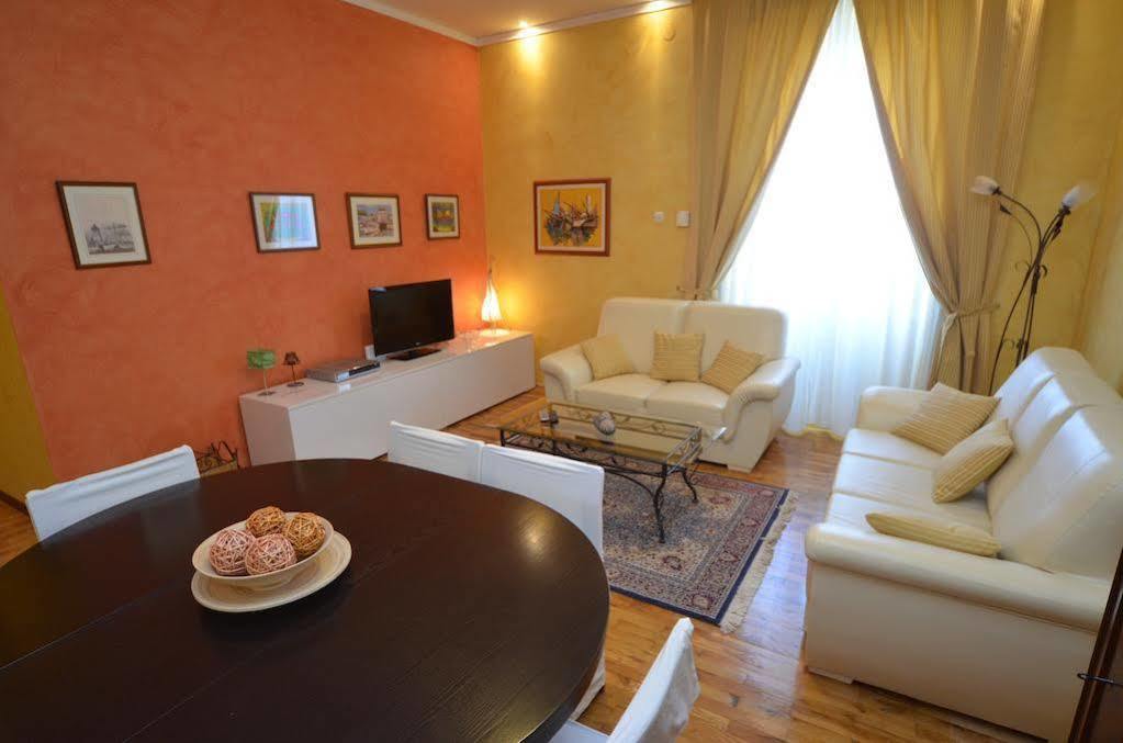 Apartments Villa Rossella 1 Ровинь Экстерьер фото